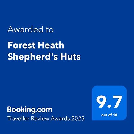 Forest Heath Shepherd'S Huts Ringwood Exterior foto